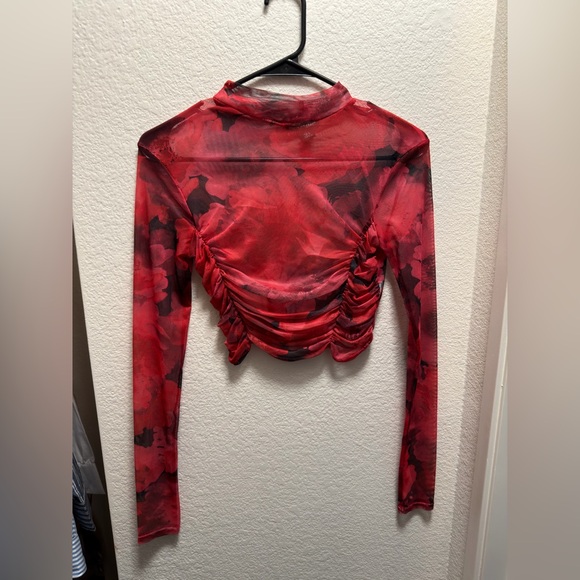 Red Ruched Long-Sleeve Mesh Crop Top - Picture 2 of 3